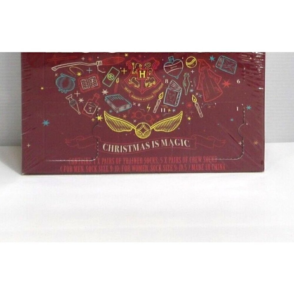 HARRY POTTER Hogwarts Christmas Magic 12 Days of Socks Calendar, Adult size, NEW - Picture 4 of 4